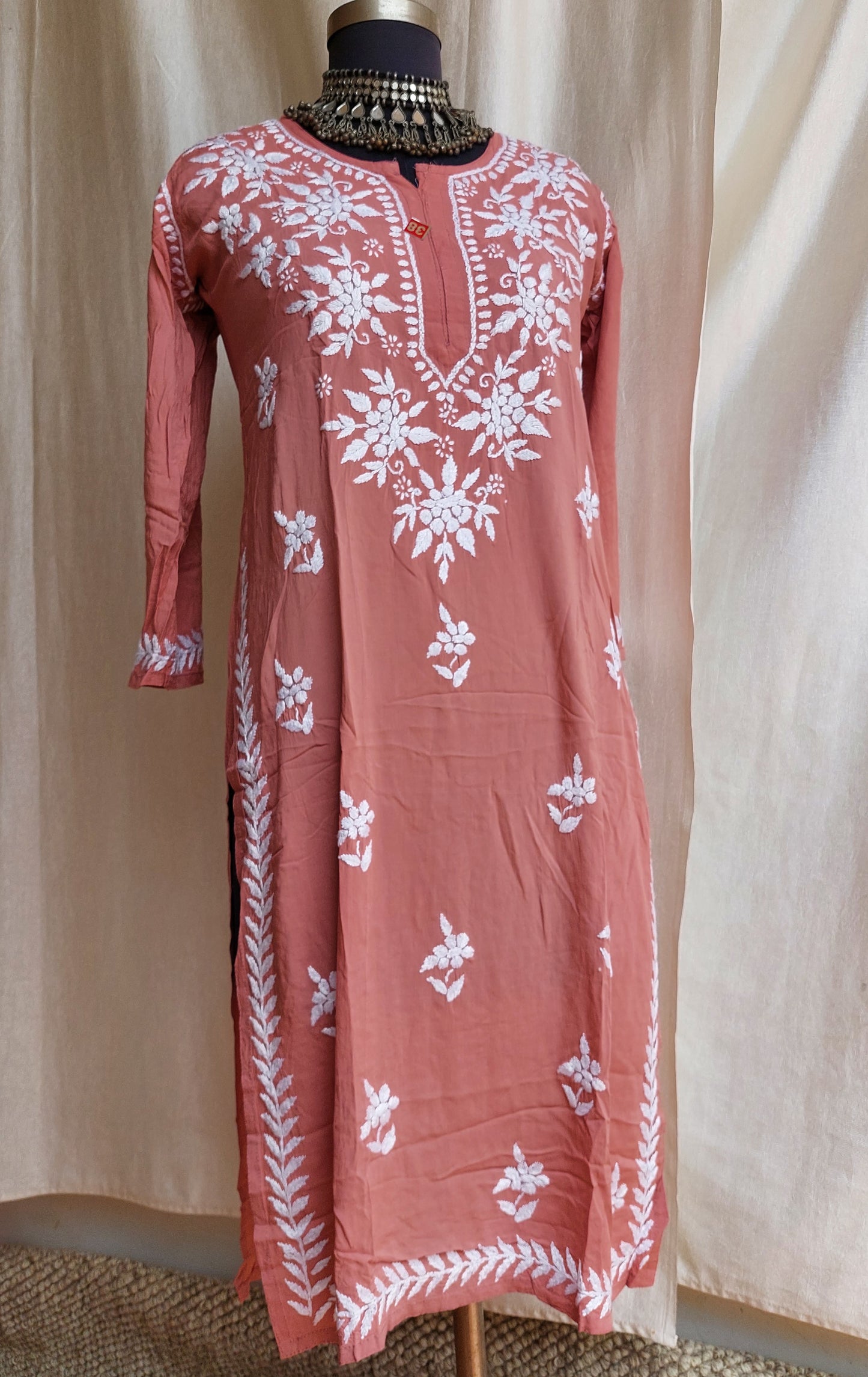 Chikankari long kurti