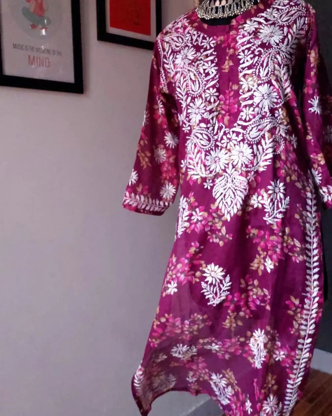 Chikankari long kurti (kota)