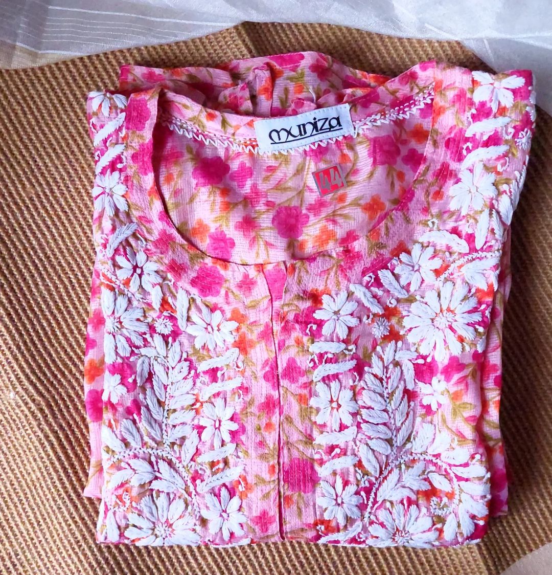 Chikankari long kurti (kota)