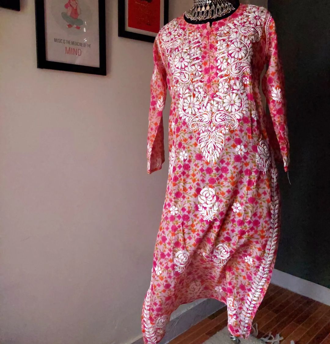 Chikankari long kurti (kota)