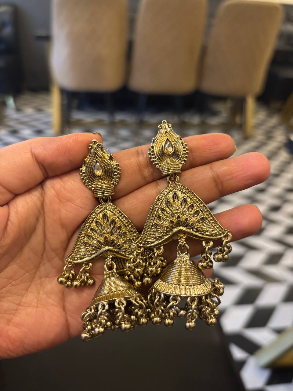 Sundari earrings