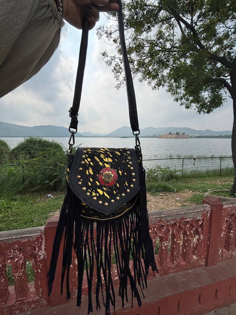 Black tassels sling bag