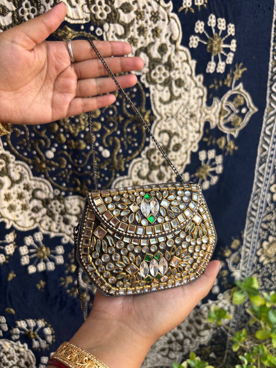 Mini clutch