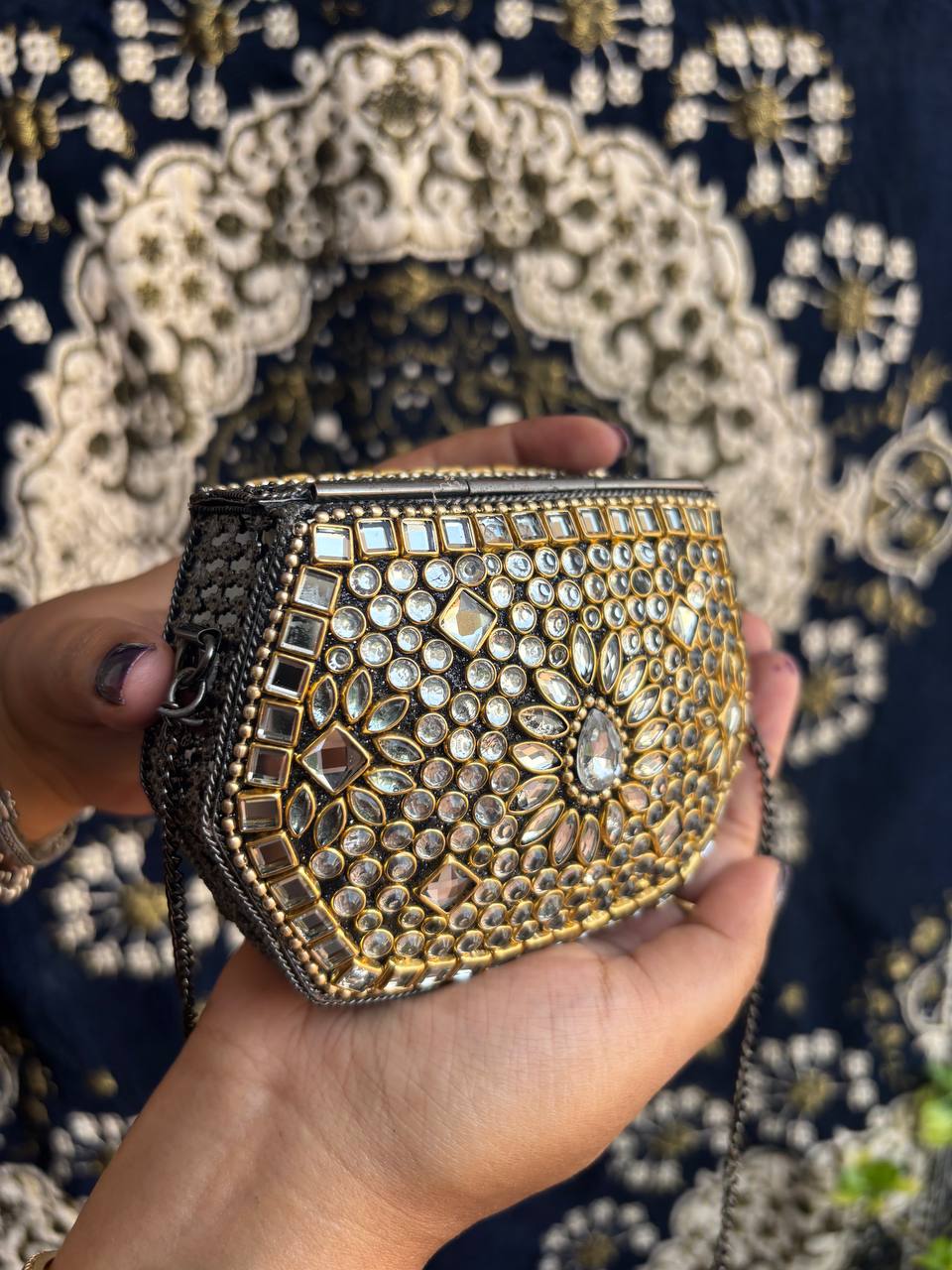 Mini clutch