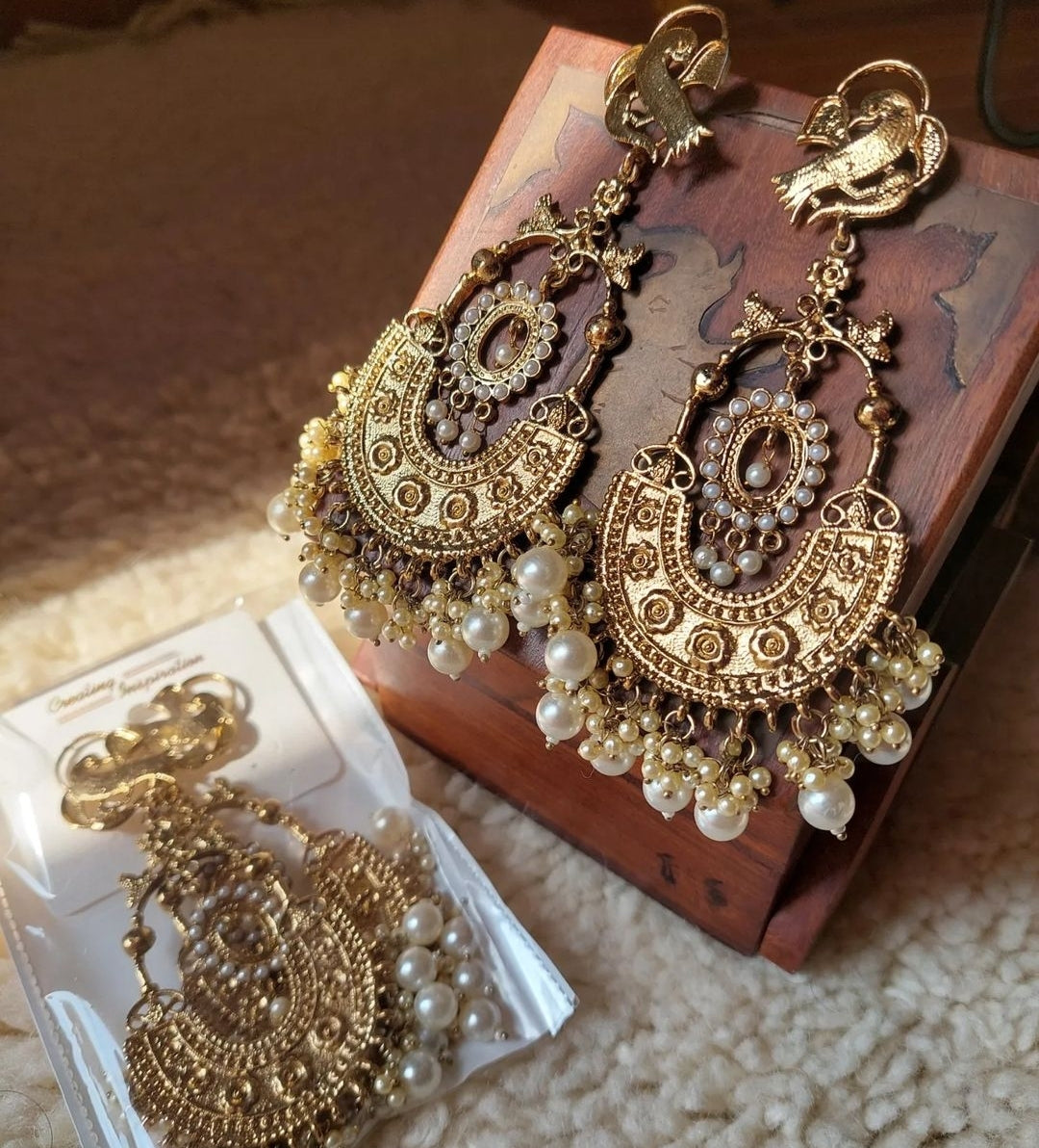 Chandni earrings