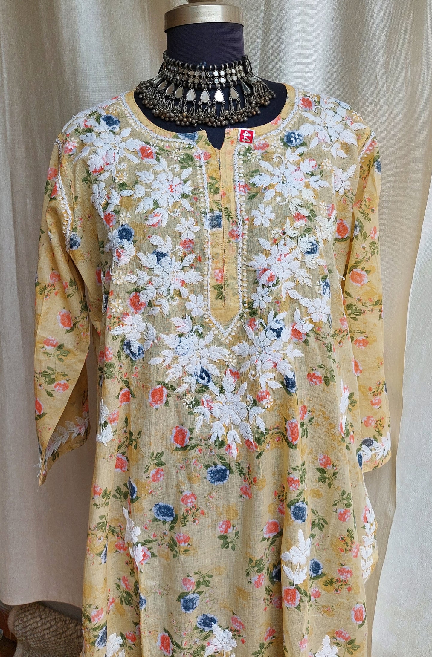 Chikankari long kurti