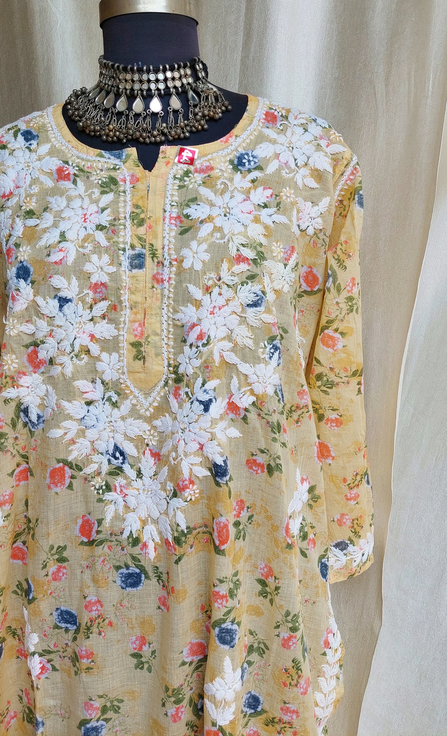 Chikankari long kurti