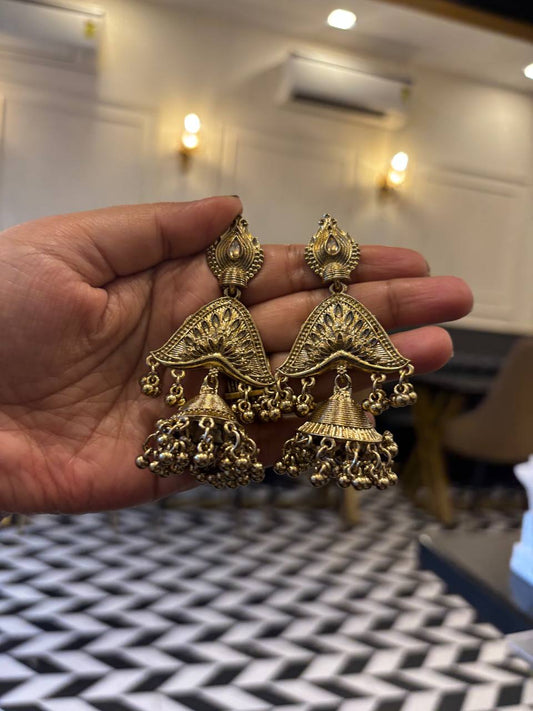 Sundari earrings