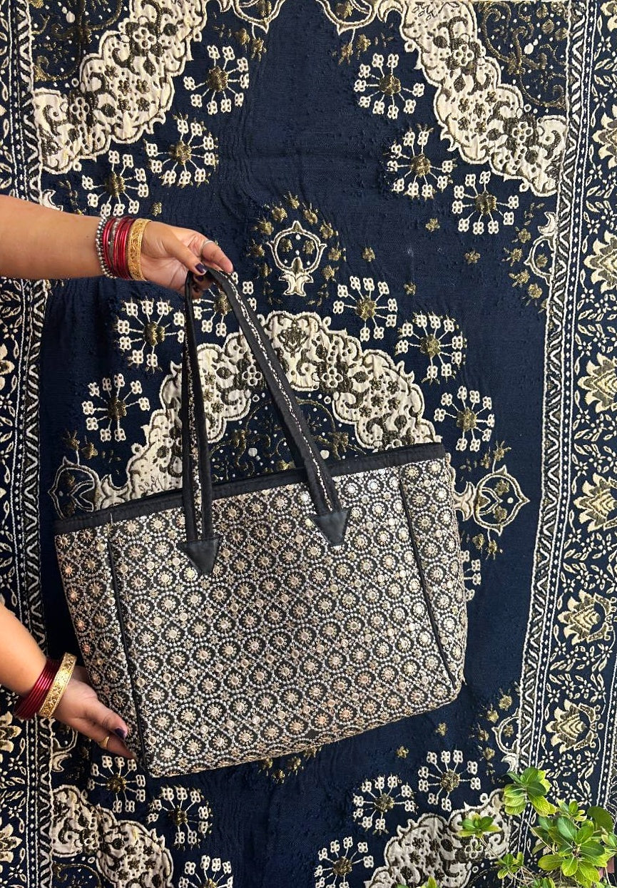 Black tote bag